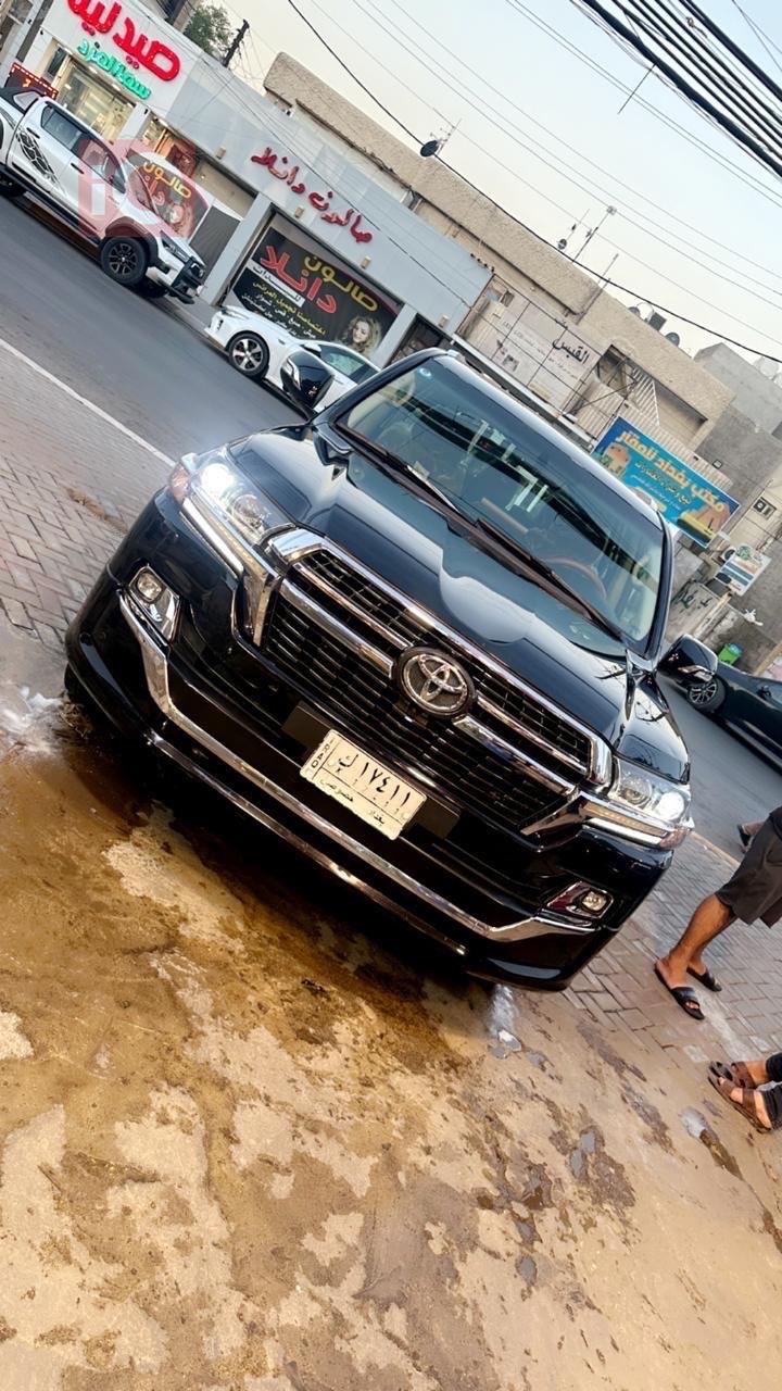 تويوتا لاندكروزر